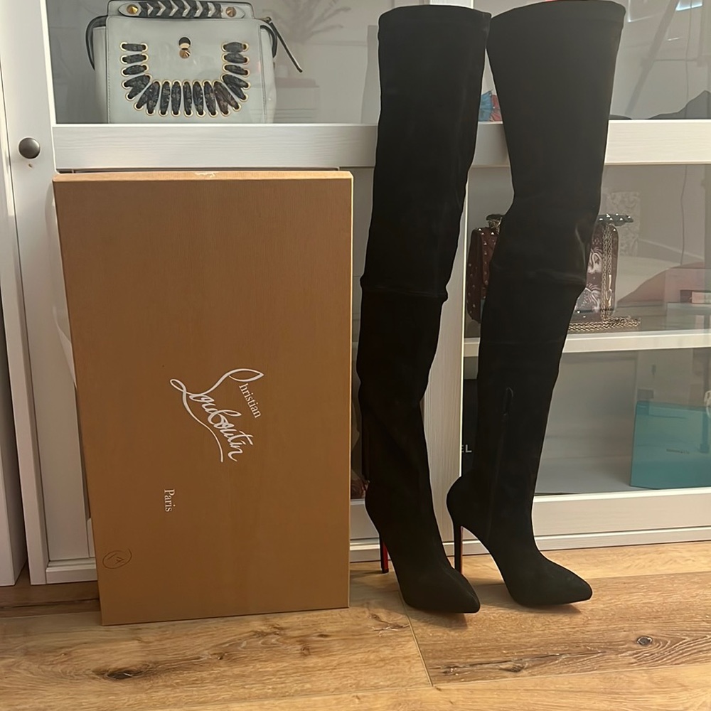 Authentic Christian loubotin tall suede boots like NEW